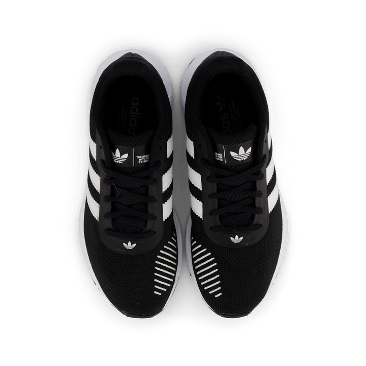 Swift Run Rf Core Black/ftwr White/core Bla