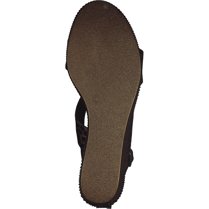 Leoonora5060 Light Chestnut