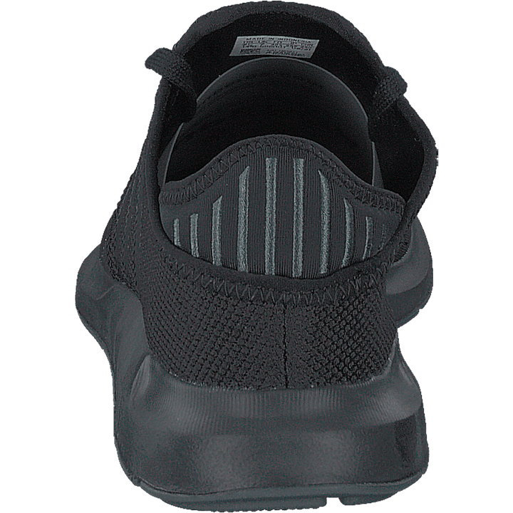 Swift Run X Core Black / Black Blue Metallic / Carbon