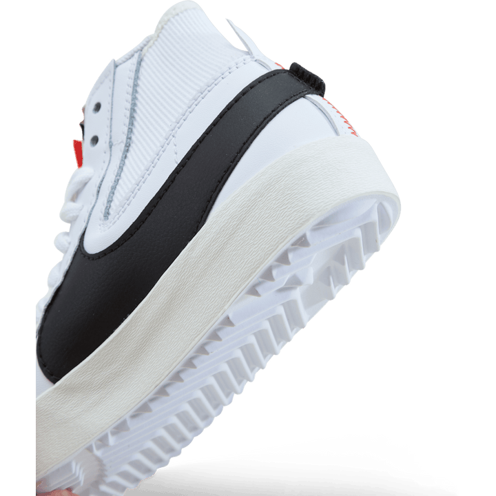 Nike Blazer Mid &