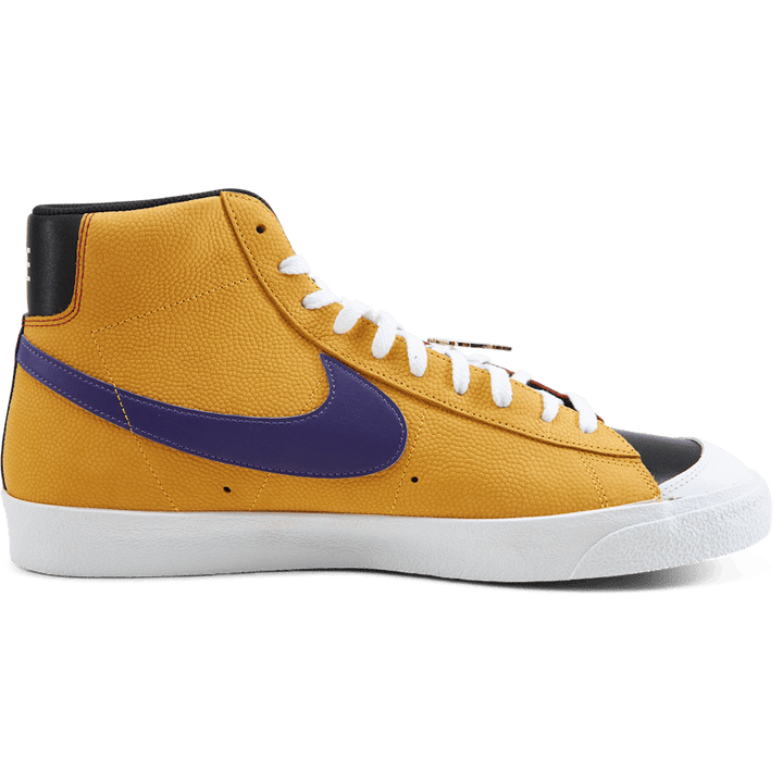 Nike Blazer Mid &