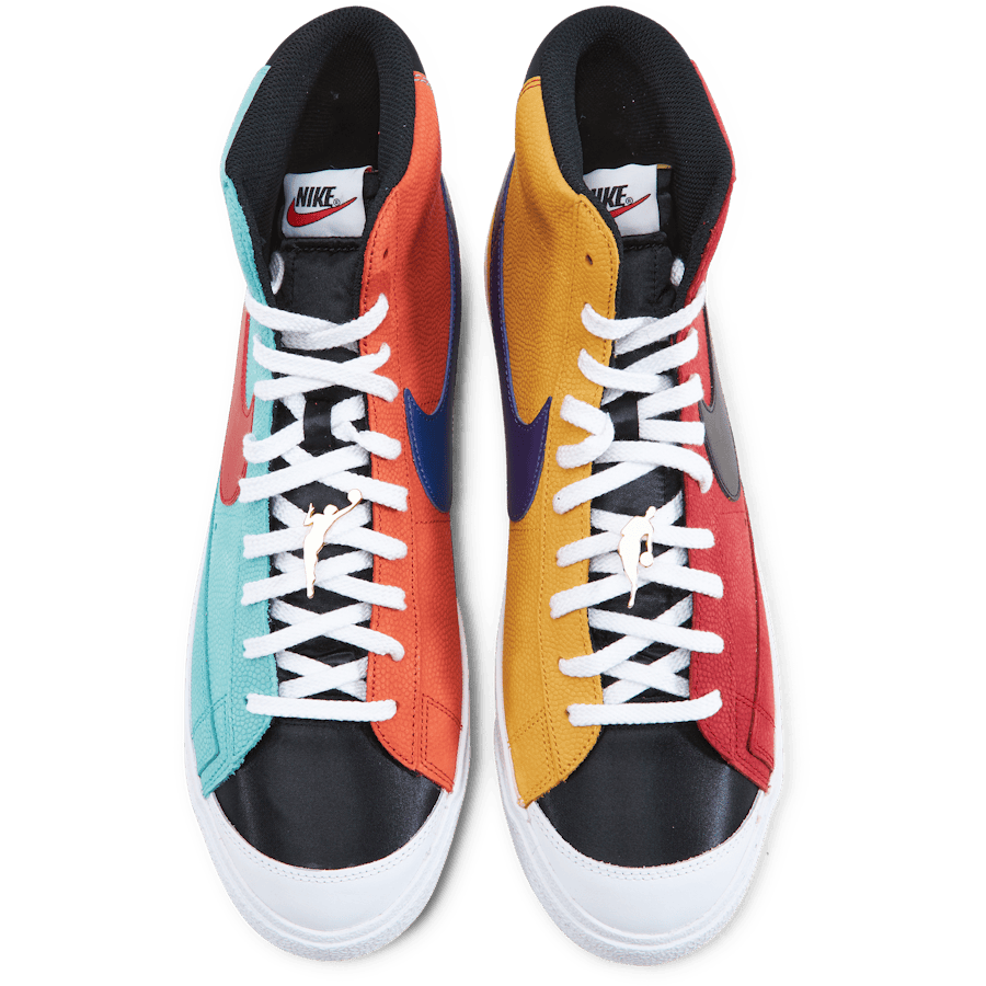 Nike Blazer Mid &