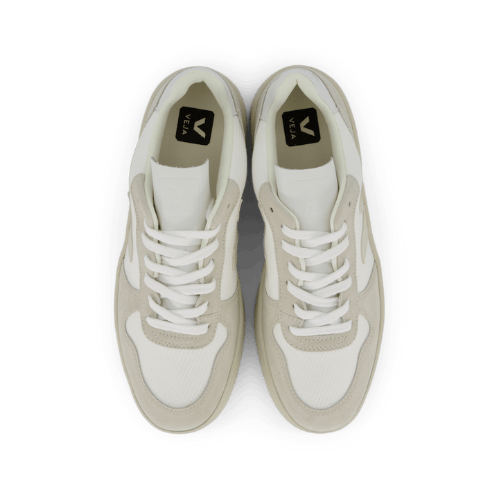 V-10 White Natural Pierre