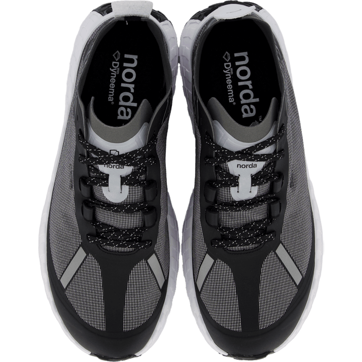 Norda N001 Black/white