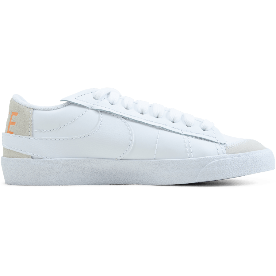 Nike Blazer Low &