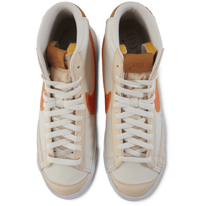 Blazer Mid &
