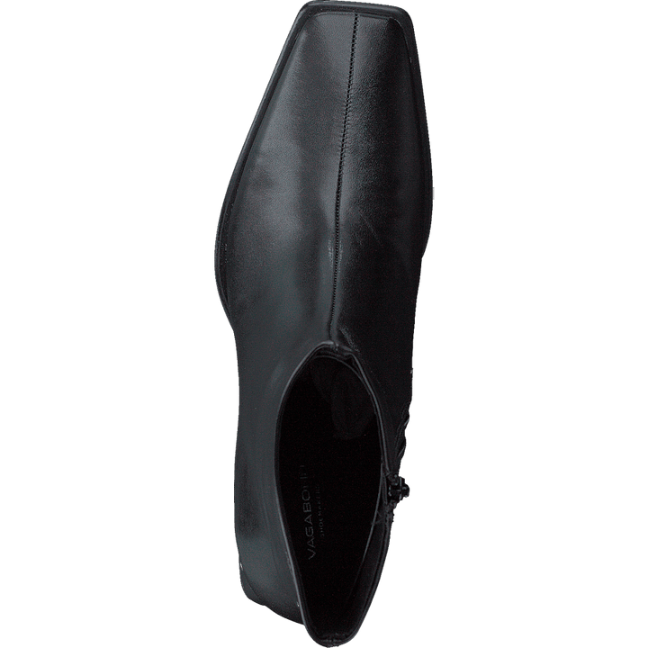 Hedda Black
