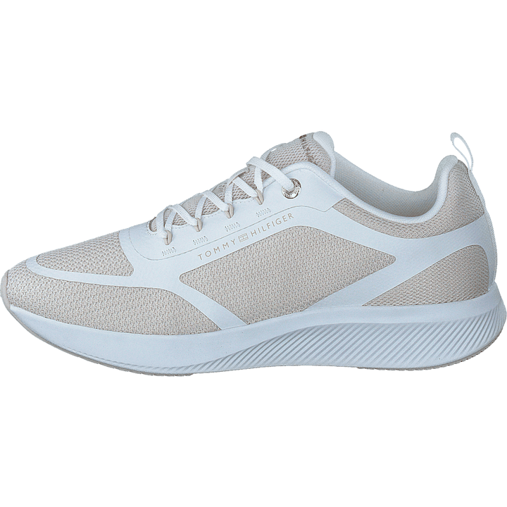 Active Mesh Trainer White