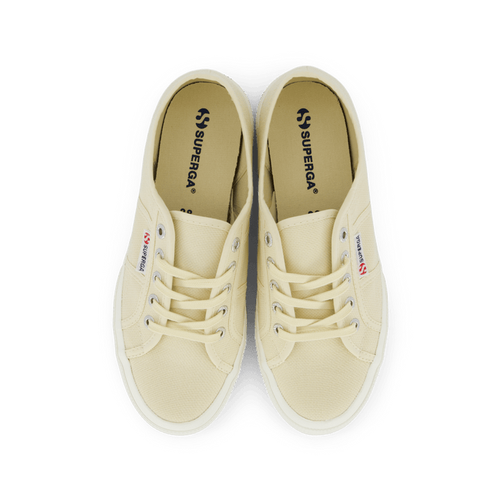 2750 Cotu Classic Beige Light Eggshell