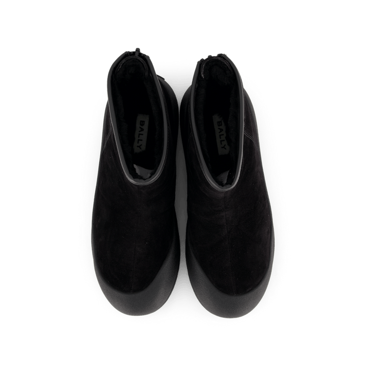 Carsey-w Black
