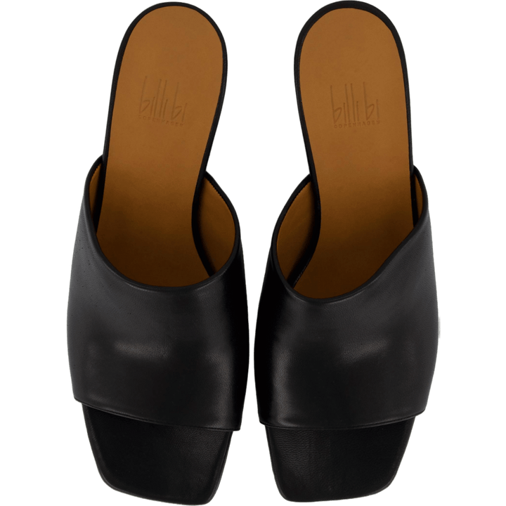 6122-70 Black Nappa 70