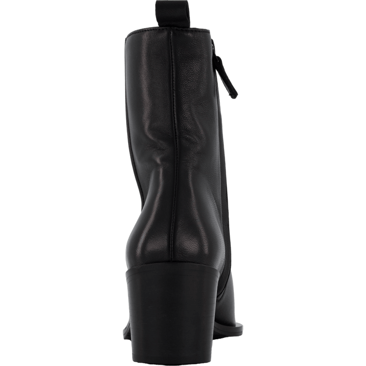 A3216 Black Nappa 70