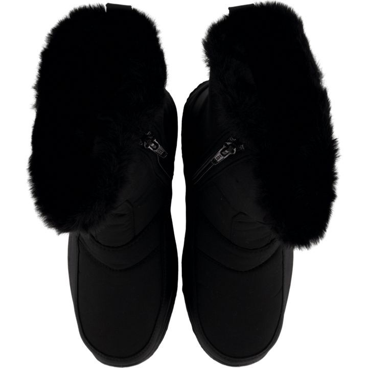 Lola Black