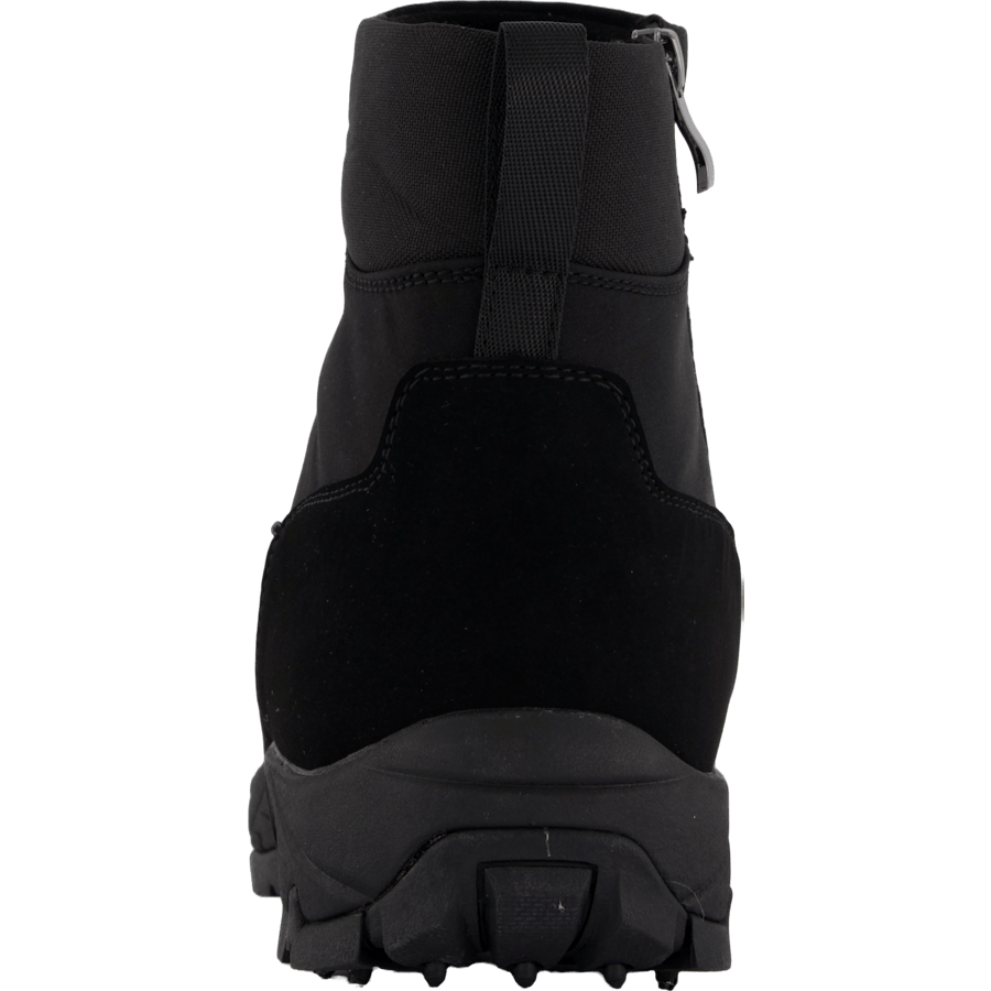 Pinner M Studs Black