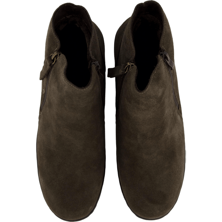 Cubitt Dk Brown