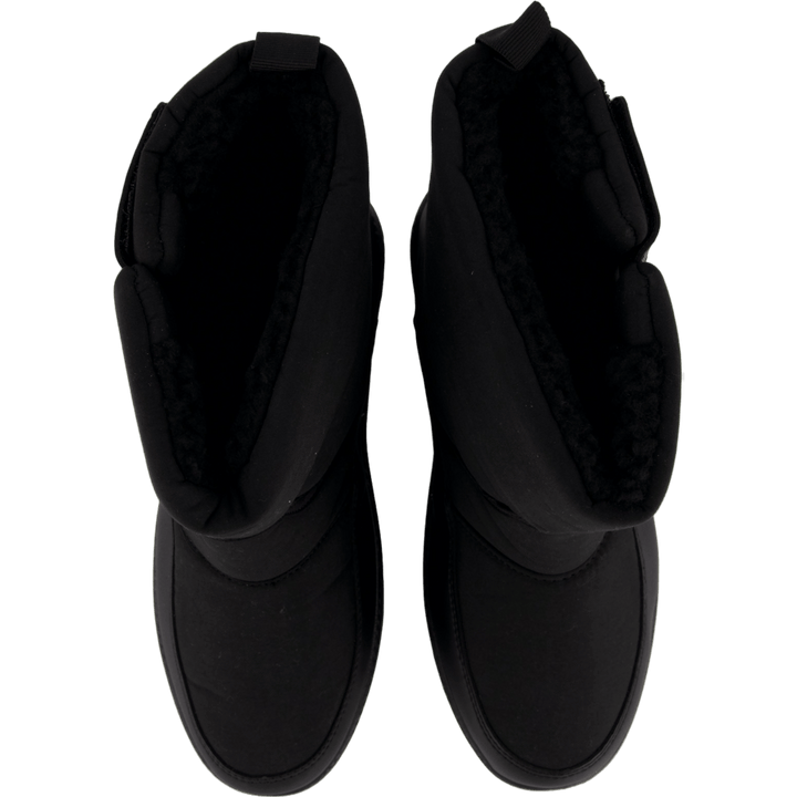 Anya W Black
