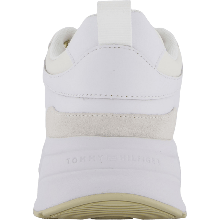 Th Chunky Feminine Runner White