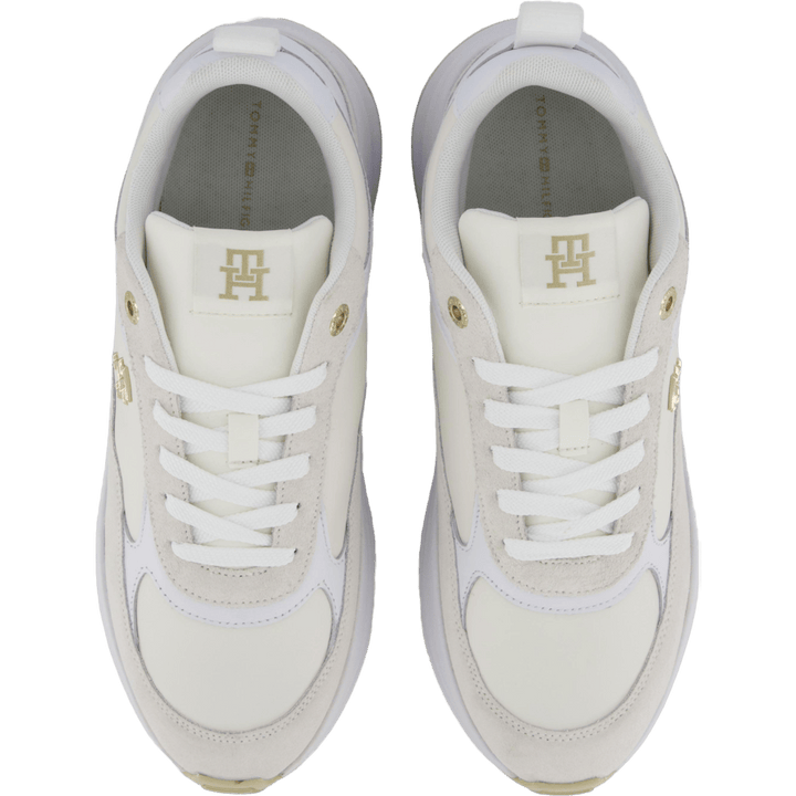 Th Chunky Feminine Runner White