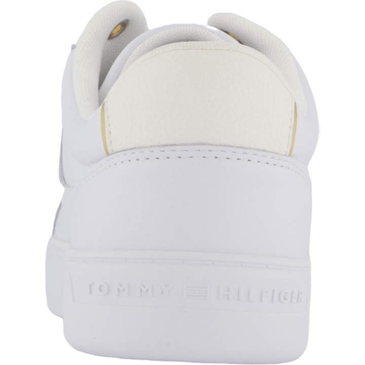 Essential Chic Court Sneaker White