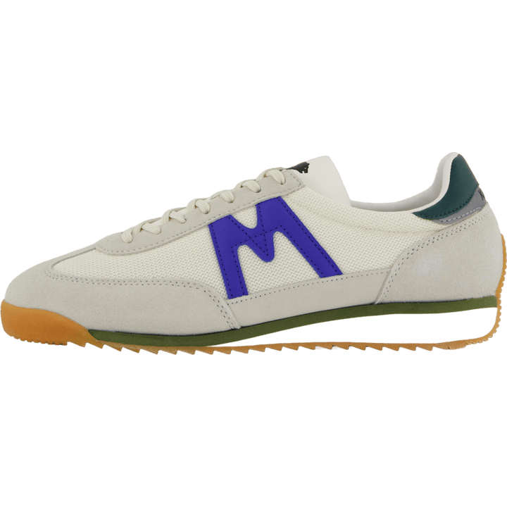 Mestari Foggy Dew / Amparo Blue