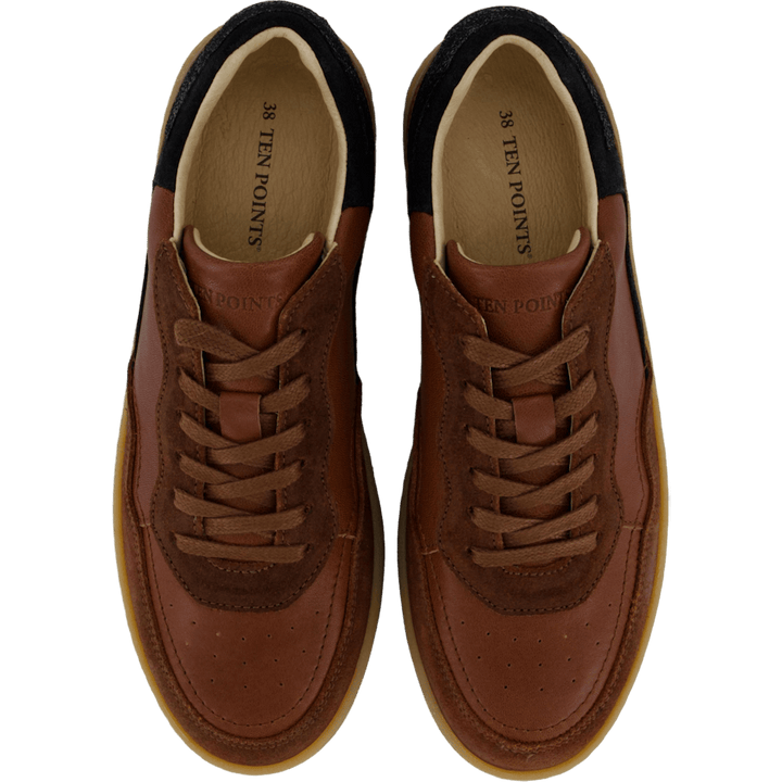 Edit Brown