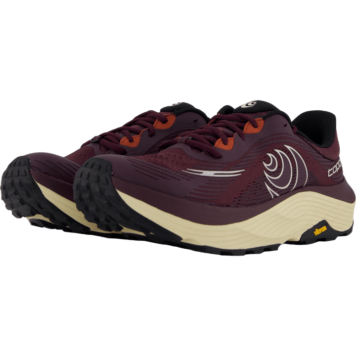 Ultraventure 5 Maroon/tan by Topo