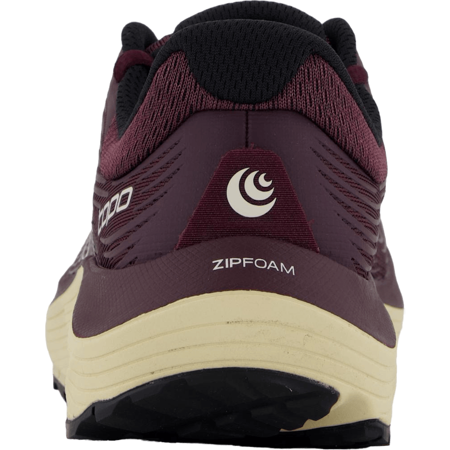 Ultraventure 5 Wide Maroon/tan by Topo