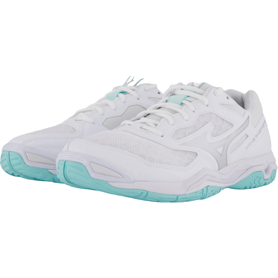 Wave Phantom 3 White/blue Tint by Mizuno