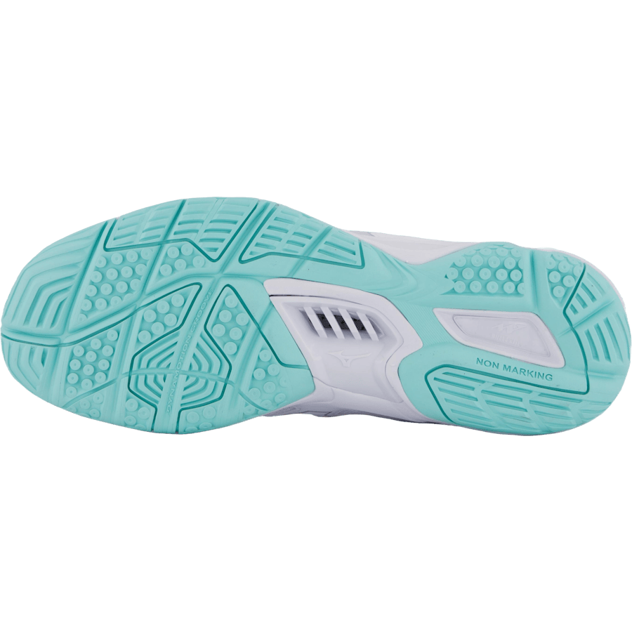 Wave Phantom 3 White/blue Tint by Mizuno