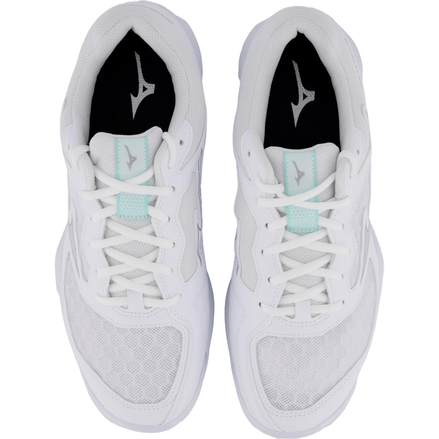 Wave Phantom 3 White/blue Tint by Mizuno
