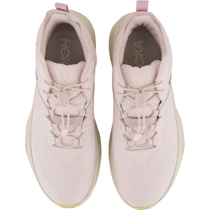 W transport chukka gtx Cosmic pearl / oat milk by Hoka