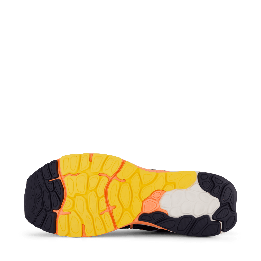 880 V12 Eclipse / Vibrant Apricot - Grand Shoes