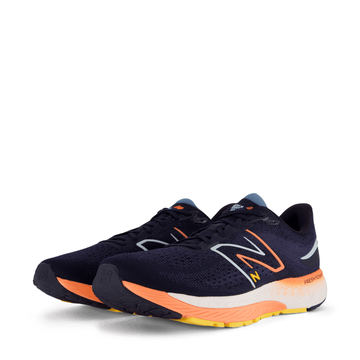 880 V12 Eclipse / Vibrant Apricot - Grand Shoes