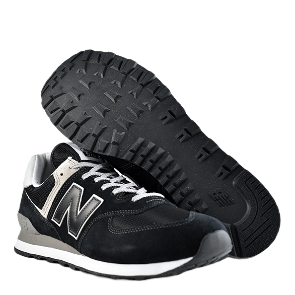 574 Black / White